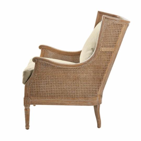 provence elegans country videki haz villa butor berendezes nadbetetes natur vilagos karpit mediterran karpitos fotel fakeretes vintage.jpg